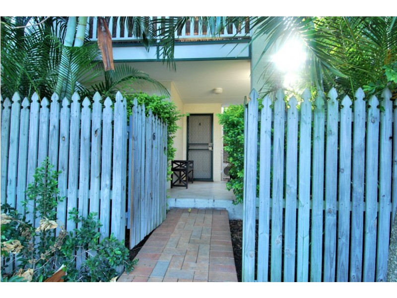 6/80 VICTORIA TERRACE, Greenslopes QLD 4120