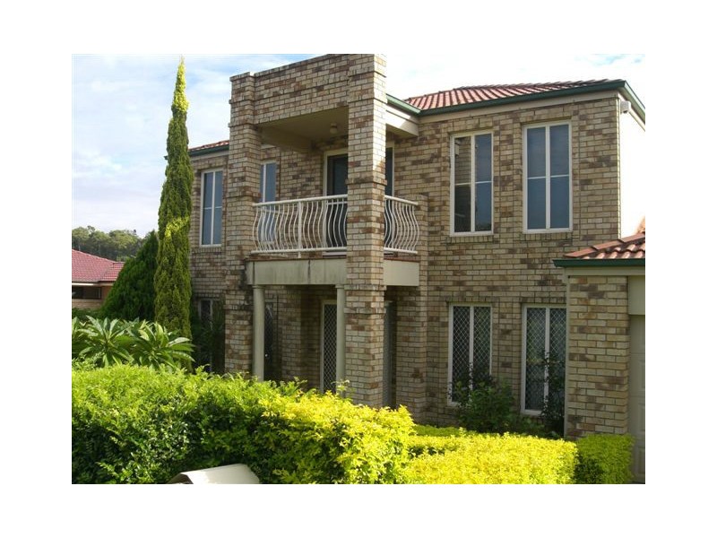 8 FAIRMONT CRESCENT, Underwood QLD 4119