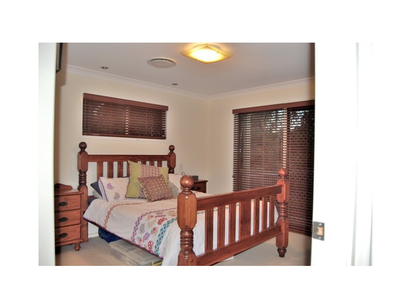 42 Spruce, Loganlea QLD 4131