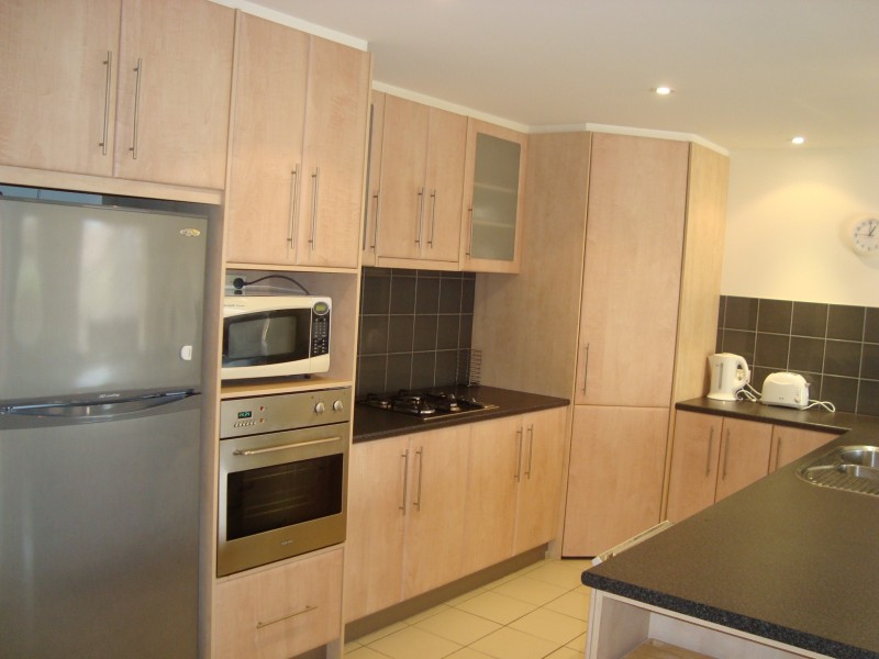 5A Rothwell Terrace, Glenelg SA 5045
