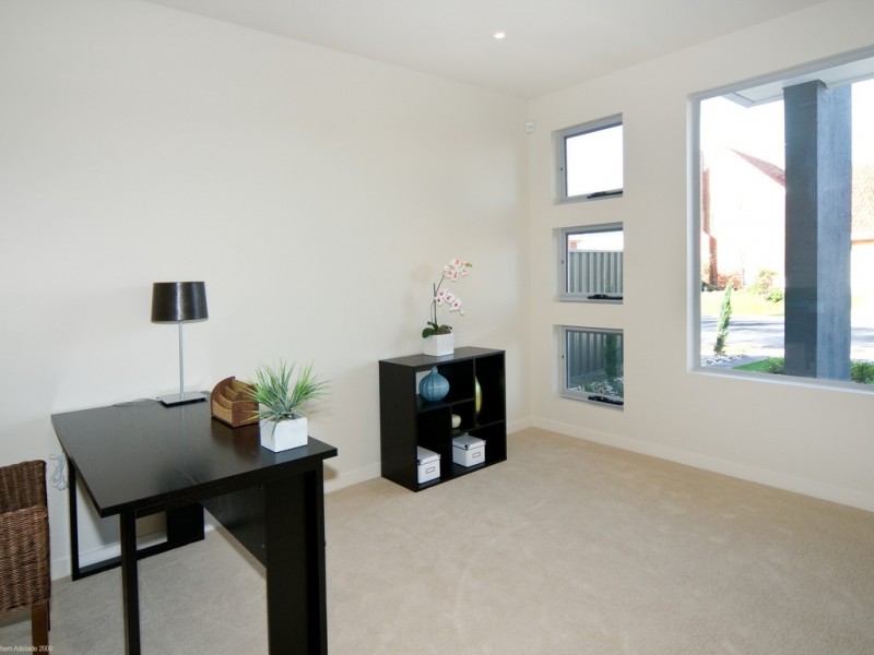 38 Antigua Grove, West Lakes SA 5021