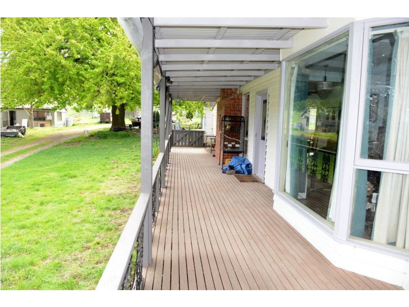 1951 Melba Highway, Dixons Creek VIC 3775