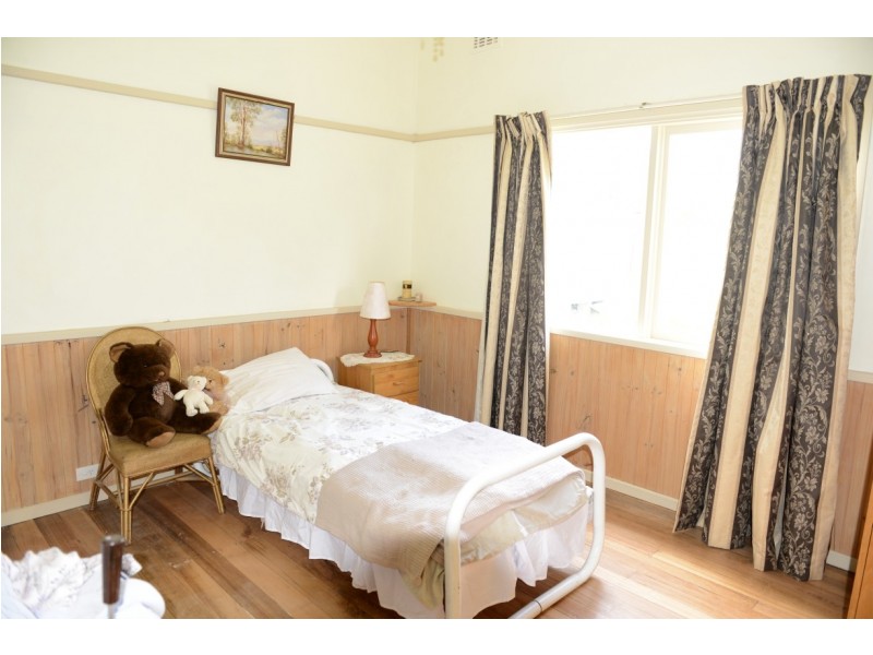 1951 Melba Highway, Dixons Creek VIC 3775