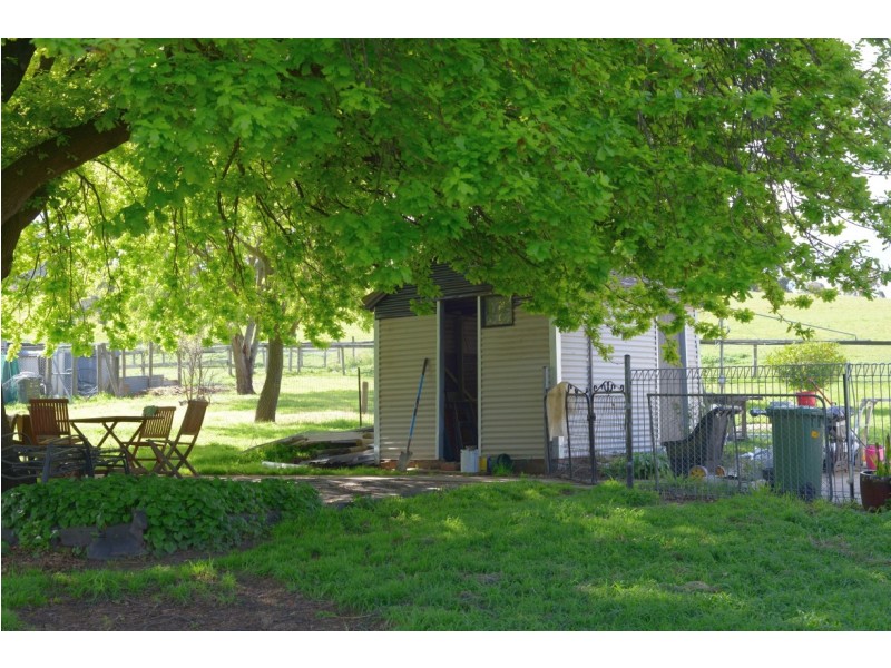 1951 Melba Highway, Dixons Creek VIC 3775