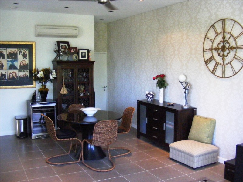 2/32 Moore Street, Trinity Beach QLD 4879