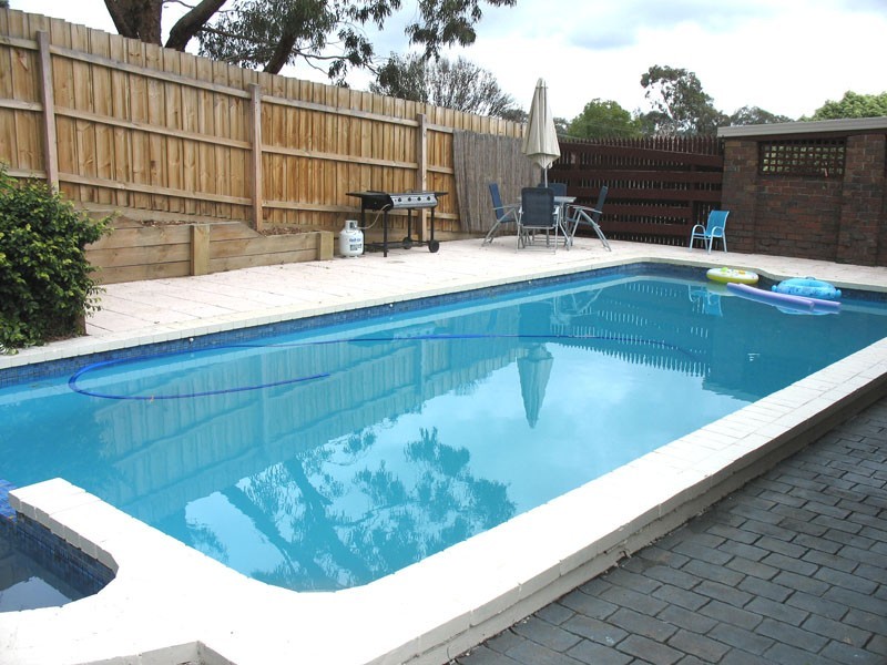 202 Manchester Road, Mooroolbark VIC 3138