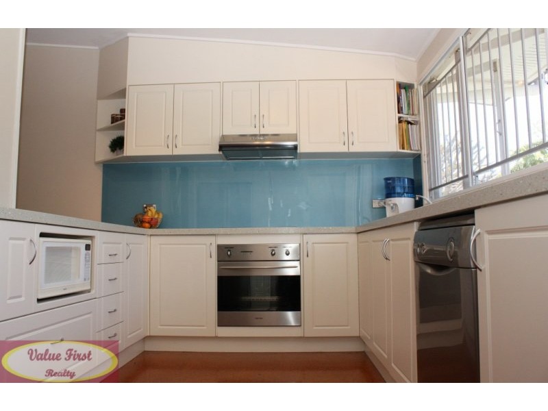 7 Penambul Cres, Ferny Hills QLD 4055