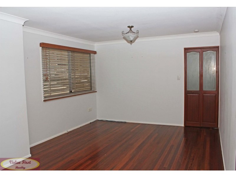 10 Caesar Rd, Ferny Hills QLD 4055