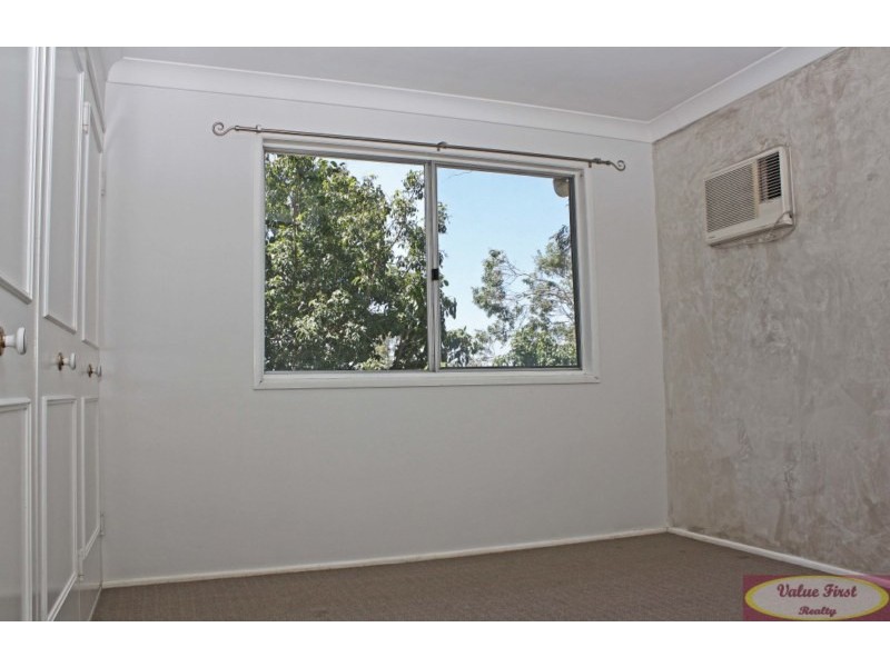 10 Caesar Rd, Ferny Hills QLD 4055