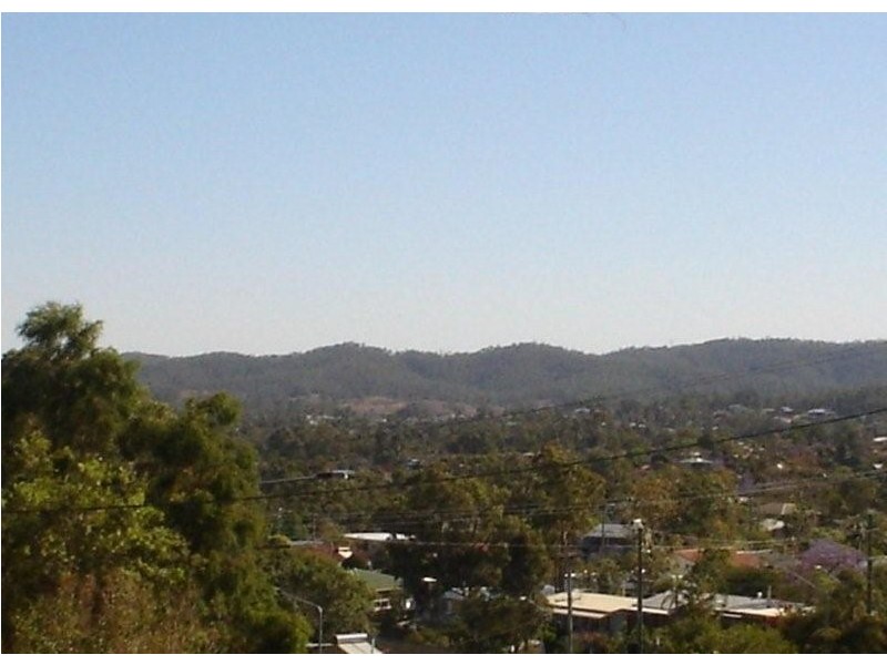 10 Caesar Rd, Ferny Hills QLD 4055