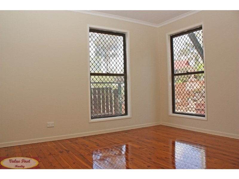 24 Balfour St, Ferny Hills QLD 4055