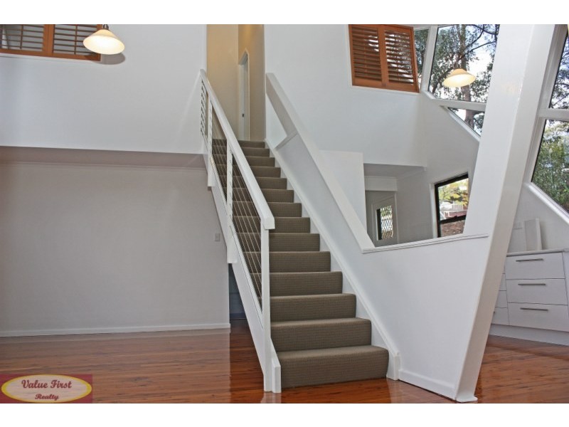 24 Balfour St, Ferny Hills QLD 4055