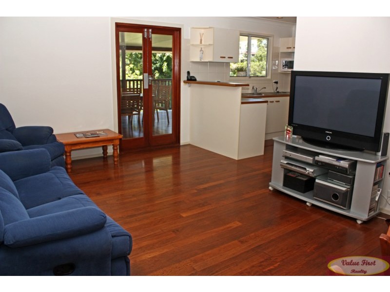 22 Menangle Ave, Arana Hills QLD 4054
