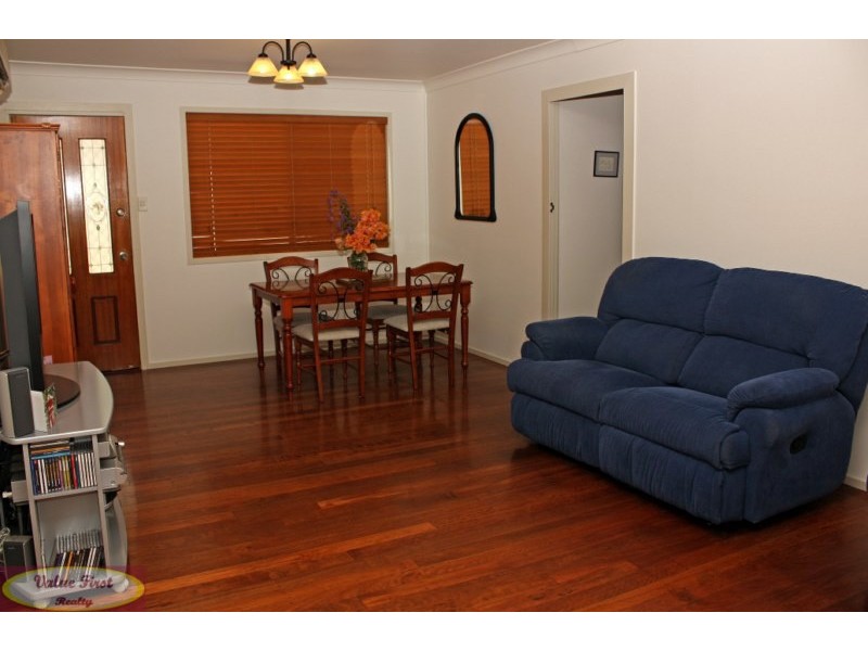 22 Menangle Ave, Arana Hills QLD 4054