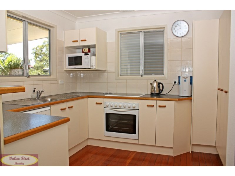 22 Menangle Ave, Arana Hills QLD 4054