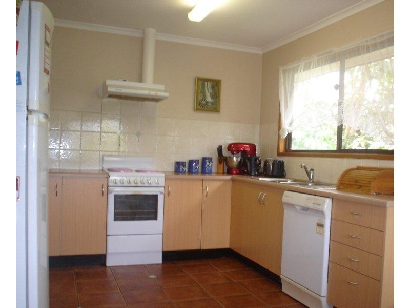 3 Eveleigh St, Arana Hills QLD 4054