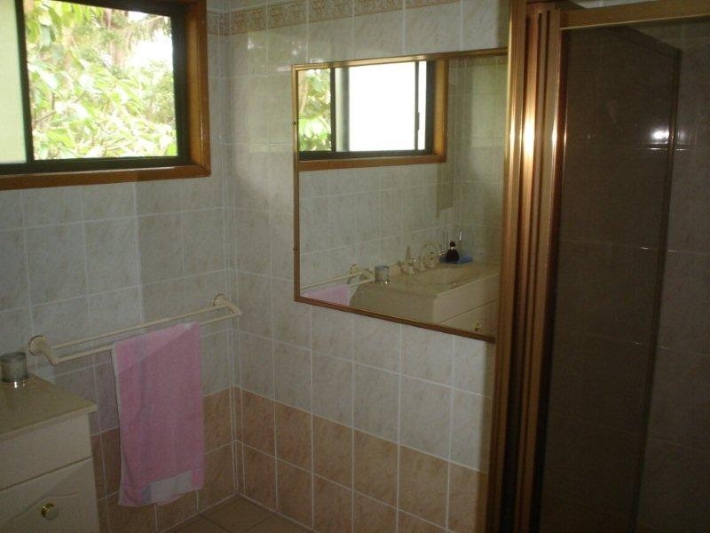 3 Eveleigh St, Arana Hills QLD 4054