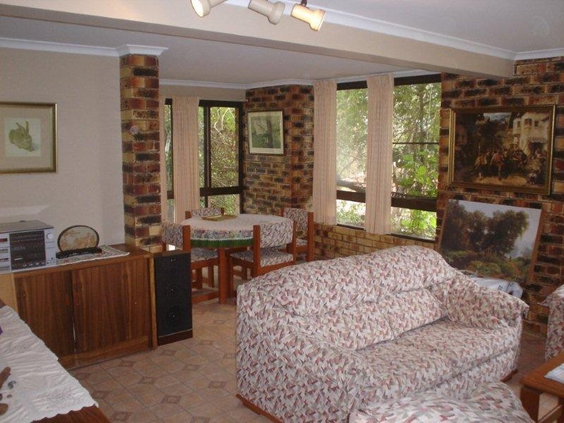 3 Eveleigh St, Arana Hills QLD 4054