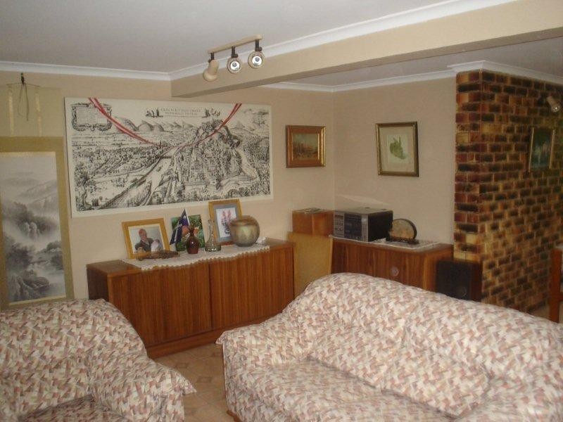 3 Eveleigh St, Arana Hills QLD 4054