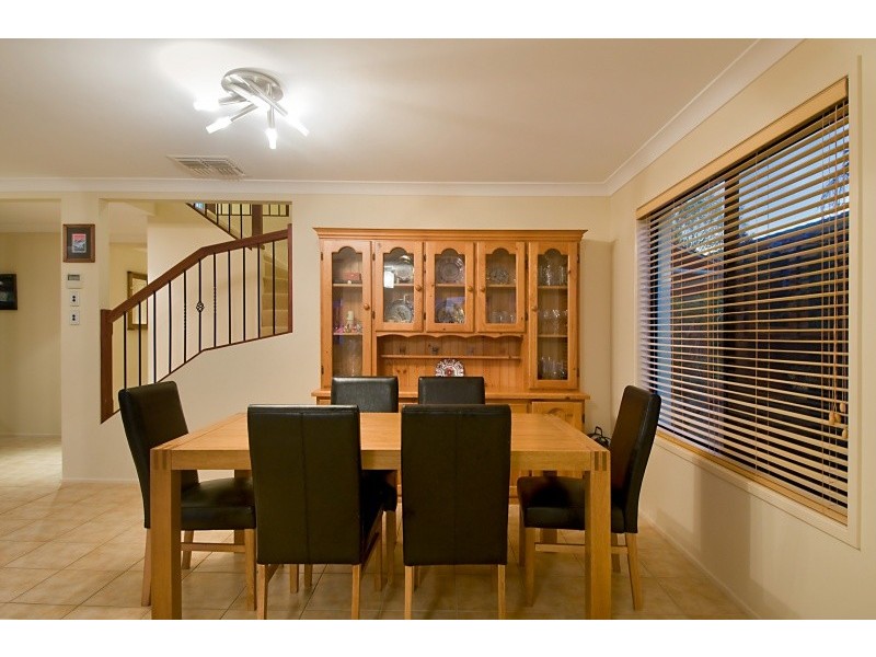 75 Karvella St, Upper Kedron QLD 4055