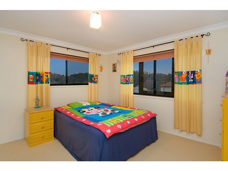75 Karvella St, Upper Kedron QLD 4055