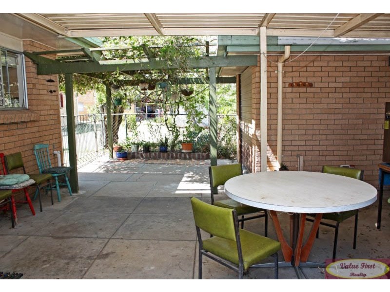 11 Naalong Gr, Ferny Hills QLD 4055