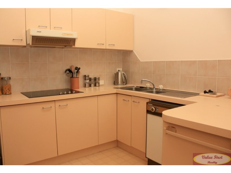 74/11 Crosby Avenue, Arana Hills QLD 4054