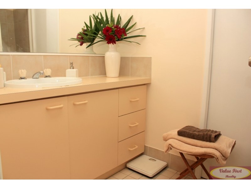 74/11 Crosby Avenue, Arana Hills QLD 4054