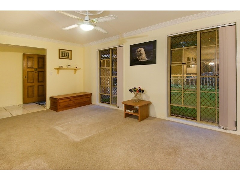 84 Glengarry Rd, Keperra QLD 4054