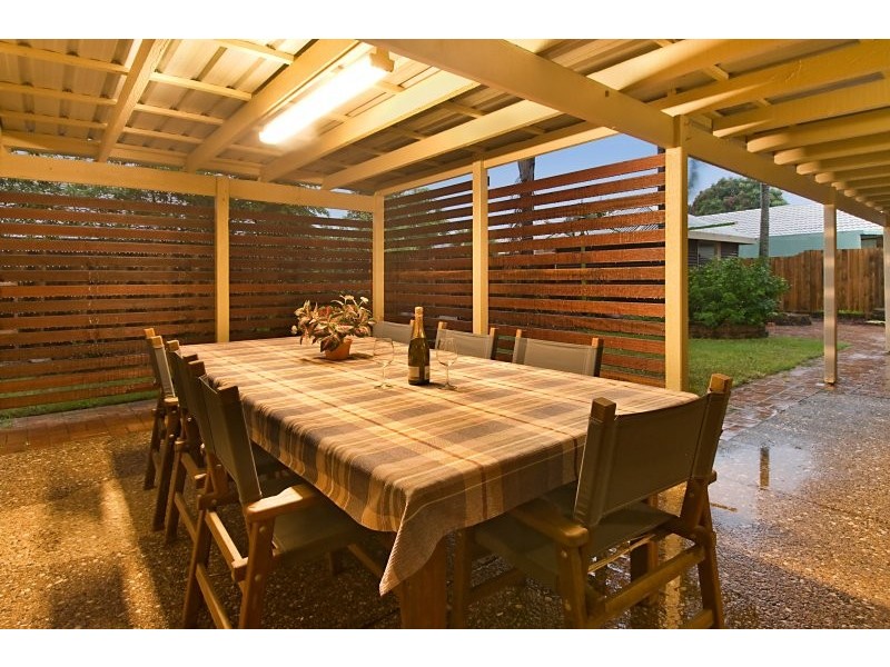 84 Glengarry Rd, Keperra QLD 4054