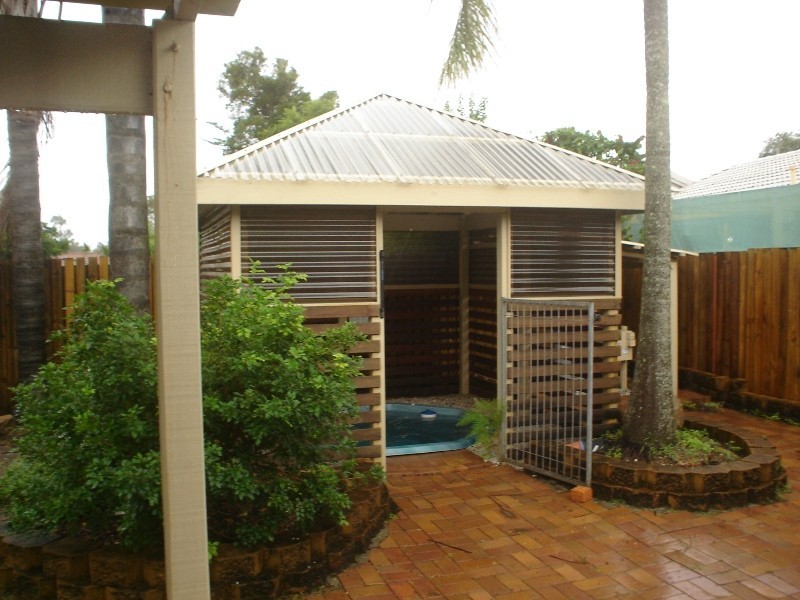 84 Glengarry Rd, Keperra QLD 4054