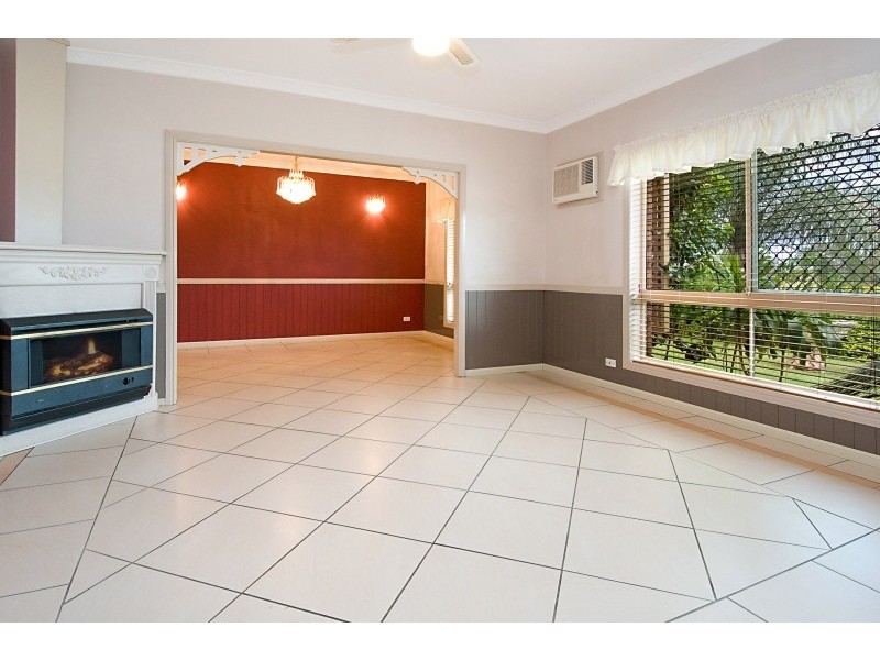 9 Lena Pl, Windaroo QLD 4207