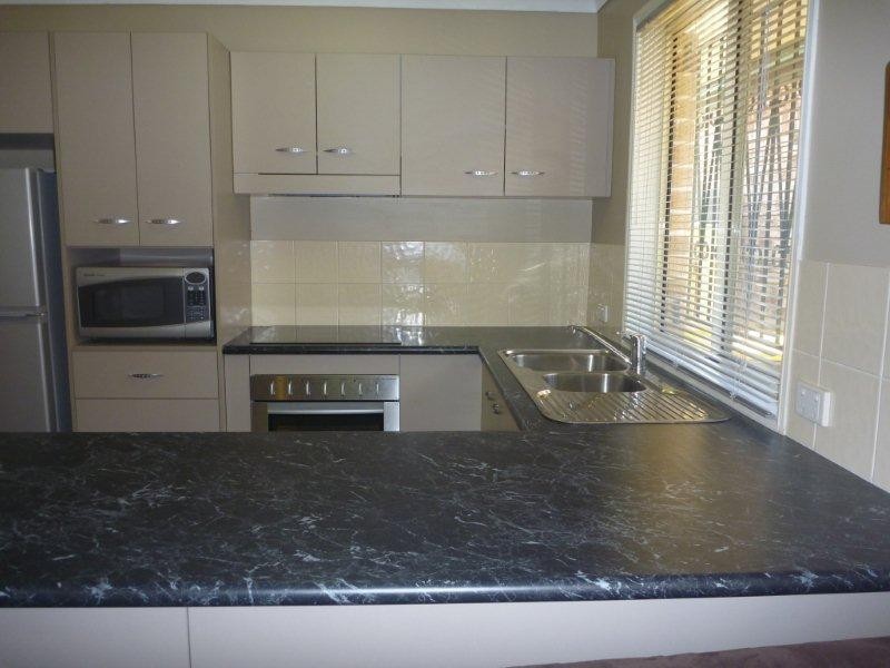 35 Dampier Cres, Forest Lake QLD 4078