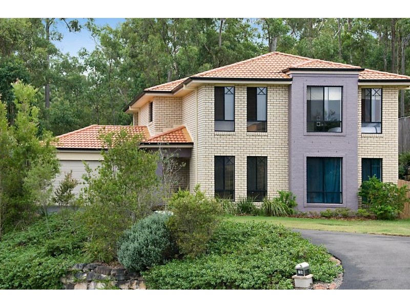 19 Bunyaville Close, Arana Hills QLD 4054