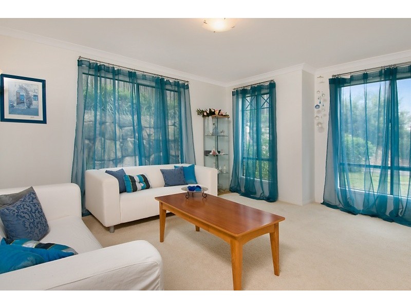 19 Bunyaville Close, Arana Hills QLD 4054