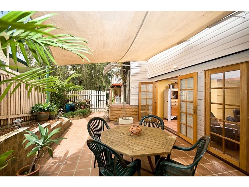 32 Kolora Cres, Ferny Hills QLD 4055