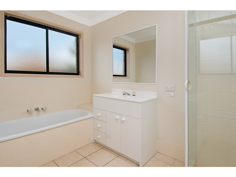 14 Kookaburra Ct, Loganlea QLD 4131