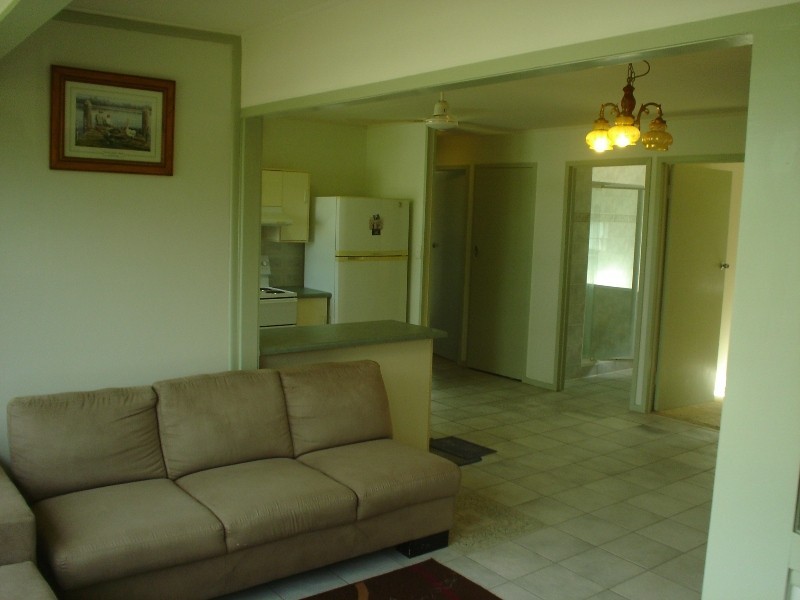 6 Pathara Cres, Ferny Hills QLD 4055