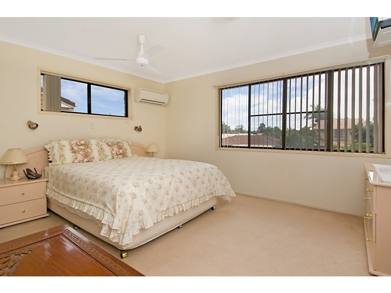 4 Glenlea St, Keperra QLD 4054