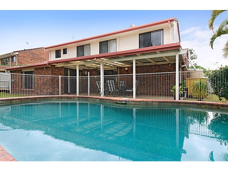 4 Glenlea St, Keperra QLD 4054