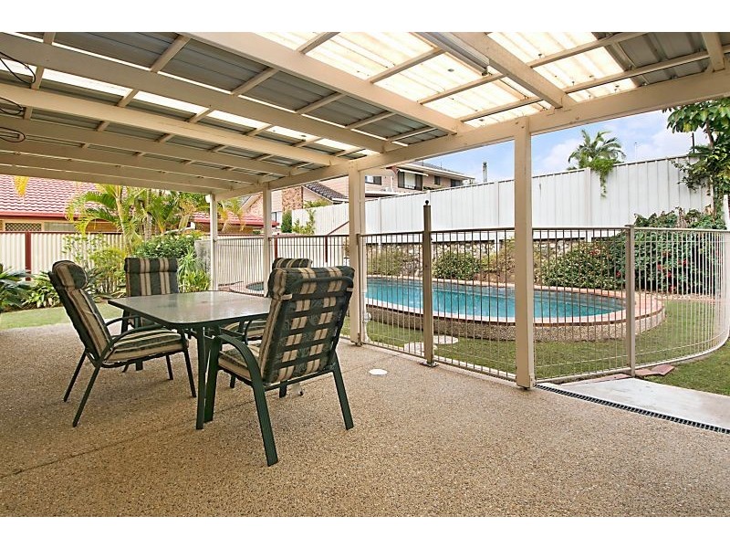 4 Glenlea St, Keperra QLD 4054