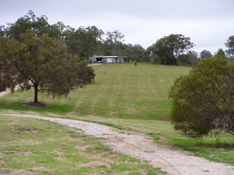 45 Lilian Ave, Ellesmere QLD 4610