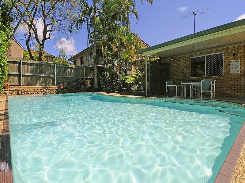 16 Virae St, The Gap QLD 4061