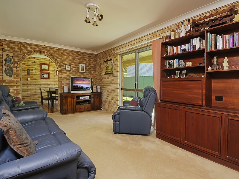 16 Virae St, The Gap QLD 4061