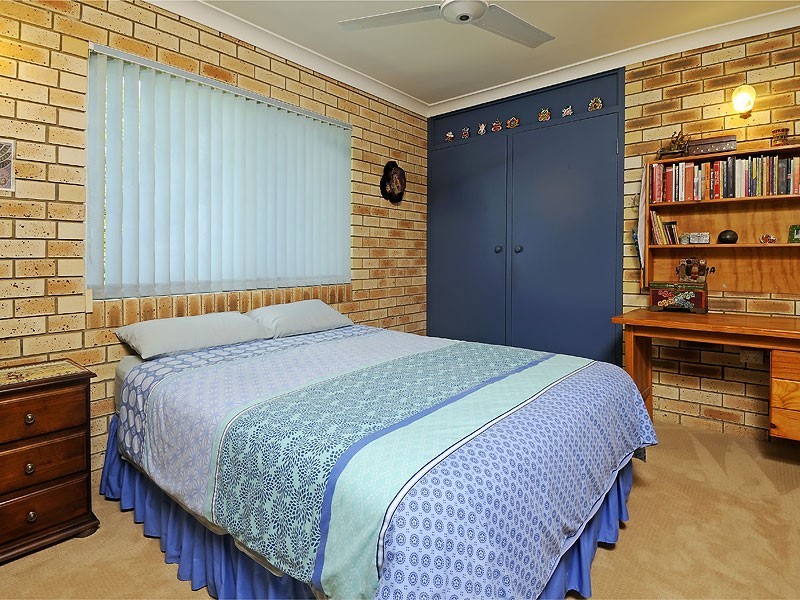 16 Virae St, The Gap QLD 4061