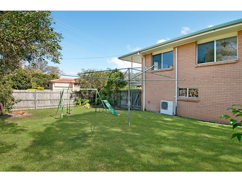34 Dunbil Ave, Ferny Hills QLD 4055