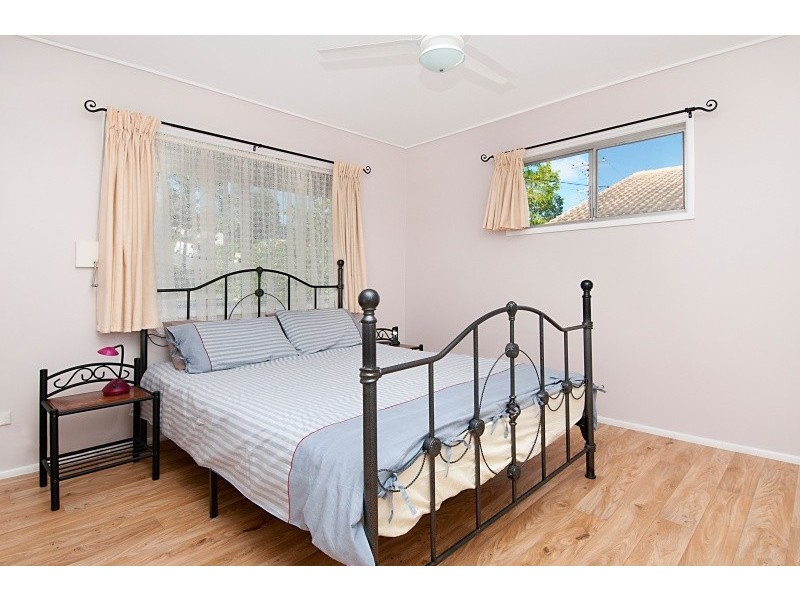 159 Patricks Rd, Ferny Hills QLD 4055