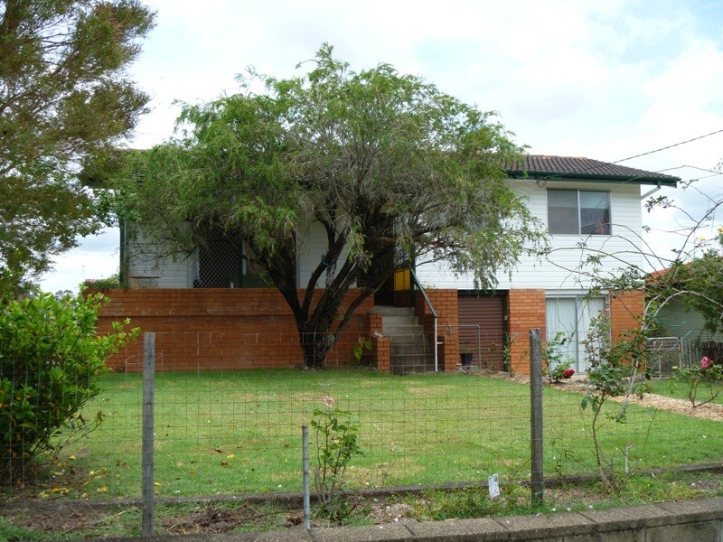 13 Arilpa Cres, Ferny Hills QLD 4055