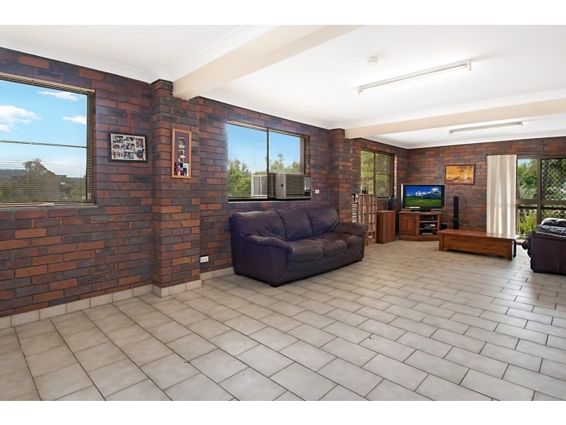7 Toolara St, The Gap QLD 4061