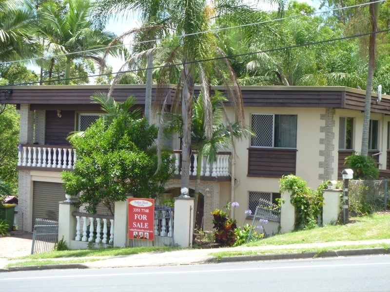 9 Caesar Rd, Ferny Hills QLD 4055